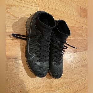 Black nike soccer cleats